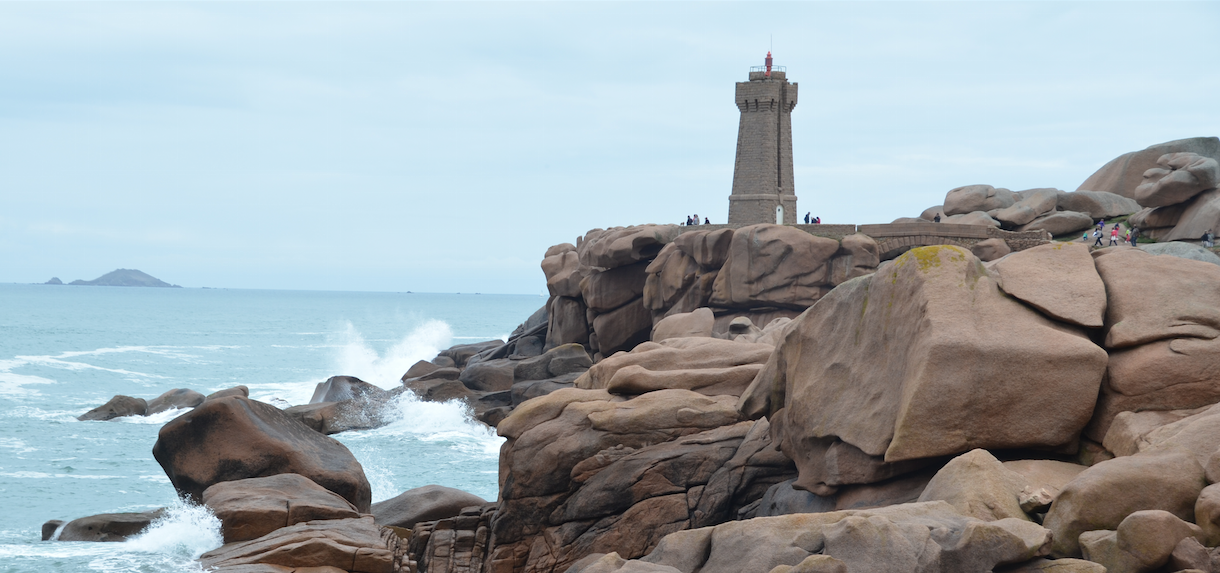Ploumanac'h lighthouse - Brittany